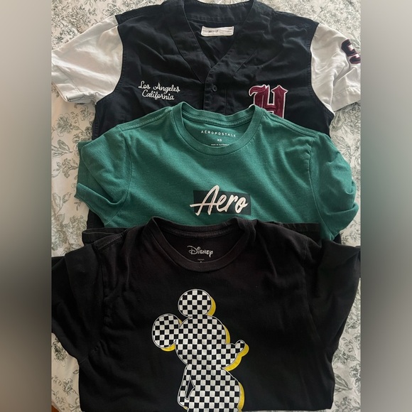 Hollister Other - Hollister Black Top with White Script